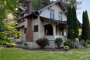 136 NW 30th St, Corvallis, OR 97330 - Photo 1