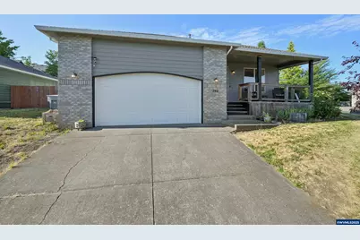 302 NW Elderberry Ln, Dallas, OR 97338 - Photo 1