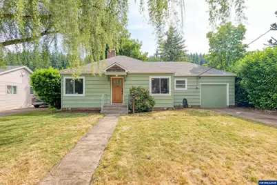 1023 S Water St, Silverton, OR 97381 - Photo 1