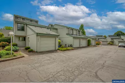 3836 Auburn Rd NE, Salem, OR 97301 - Photo 1