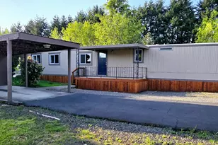 340 NE Crest St, Sublimity, OR 97305 - Photo 1