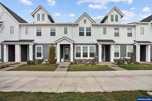 6870 SE Crimson Ln, Hillsboro, OR 97123 - Photo 1