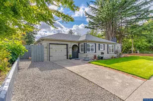 610 D St NE, Salem, OR 97301 - Photo 1