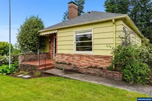 828 Kingwood Dr NW, Salem, OR 97304 - Photo 1