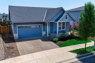1460 Dahlia St, Woodburn, OR 97071 - Photo 1