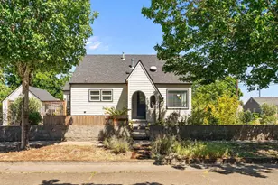 1790 Capitol St SE, Salem, OR 97302 - Photo 1