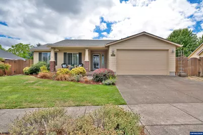 5437 NE Umpqua Ln, Albany, OR 97321 - Photo 1