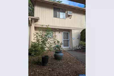 567 32nd (#2) Av SE, Albany, OR 97322 - Photo 1