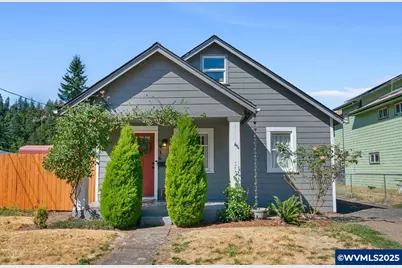 936 S Water St, Silverton, OR 97381 - Photo 1