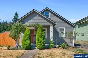 936 S Water St, Silverton, OR 97381 - Photo 1