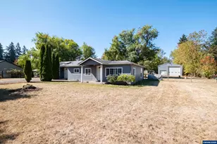 33382 Brewster Rd, Lebanon, OR 97355 - Photo 1