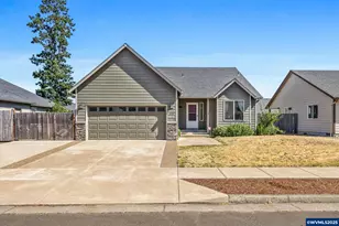 315 Shannon Pl, Lebanon, OR 97355 - Photo 1