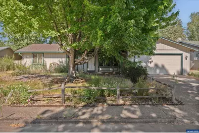 562 Wagon Road Dr SE, Salem, OR 97317 - Photo 1