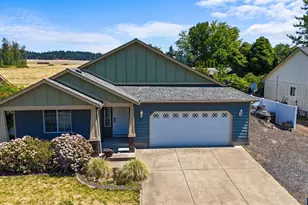 415 W Sunrise Dr, Jefferson, OR 97352 - Photo 1