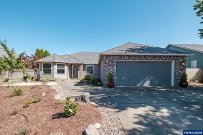 2677 NW 19th Av, Albany, OR 97321 - Photo 1