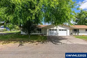 36046 SW Riverside Dr, Albany, OR 97321 - Photo 1
