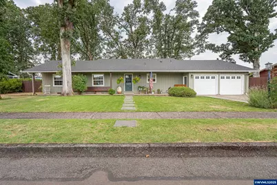 1169 N Evergreen Av, Stayton, OR 97383 - Photo 1