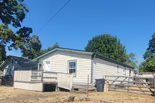 115 NE Columbus St, Albany, OR 97321 - Photo 1