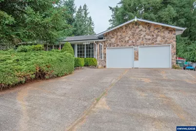 448 Strawberry Lp, Sweet Home, OR 97386 - Photo 1