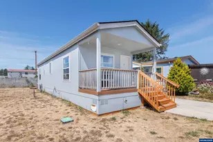 955 NE Mill St, Waldport, OR 97394 - Photo 1