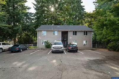 131-137 37th Av SE, Salem, OR 97317 - Photo 1