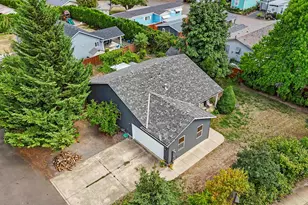 1305 S Water St, Silverton, OR 97381 - Photo 1