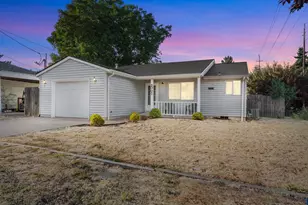 2007 17th Av SW, Albany, OR 97321 - Photo 1