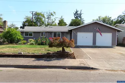 1810 39th Av SE, Albany, OR 97322 - Photo 1