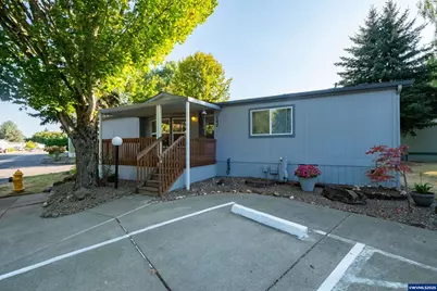 5050 Columbus St SE #100, Albany, OR 97322 - Photo 1