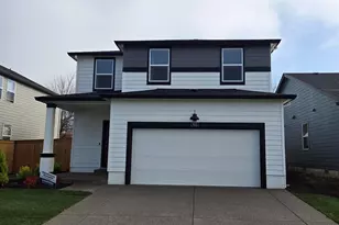 922 Sparrow St, Woodburn, OR 97071 - Photo 1