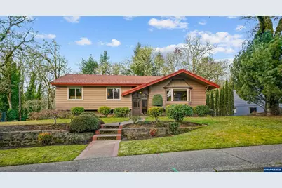 553 NW Douglas St, Dallas, OR 97338 - Photo 1