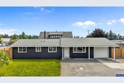 608 Washington St, Silverton, OR 97381 - Photo 1