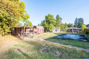 1720 Cedar St, Sweet Home, OR 97386 - Photo 1