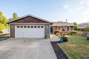 1730 Cedar St, Sweet Home, OR 97386 - Photo 1