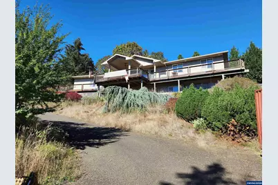 1429 Center St NE, Sheridan, OR 97378 - Photo 1