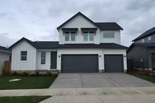 633 Magnolia Ave, Woodburn, OR 97071 - Photo 1