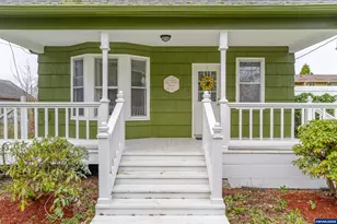 136 N 3rd St, Jefferson, OR 97352 - Photo 1