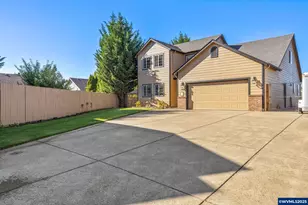 4472 Plow Ct NE, Salem, OR 97305 - Photo 1