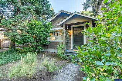 844 NW Tyler Av, Corvallis, OR 97330 - Photo 1