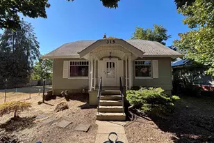 315 16th St SE, Salem, OR 97301 - Photo 1