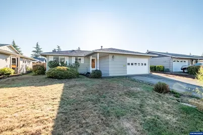 464 W Clackamas Cir, Woodburn, OR 97071 - Photo 1