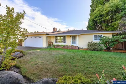 1036 SW 2nd St, McMinnville, OR 97128 - Photo 1