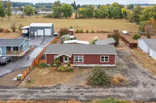 1305 Ash St, Brownsville, OR 97327 - Photo 1