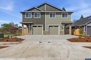 245 SE Jensen Ave, Corvallis, OR 97333 - Photo 1
