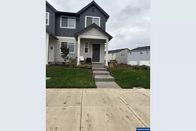 824 Eaden St, Woodburn, OR 97071 - Photo 1