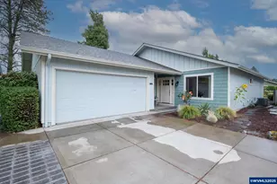 3074 Oakcrest Dr NW, Salem, OR 97304 - Photo 1