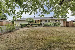 13042 Brookside Dr NE, Aurora, OR 97002 - Photo 1