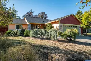 1990 37th Circle, Sweet Home, OR 97386 - Photo 1