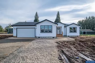 41896 Cut-Off Dr, Lebanon, OR 97355 - Photo 1