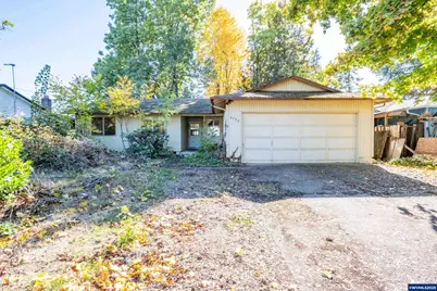 4756 Jean Ct NE, Salem, OR 97305 - Photo 1